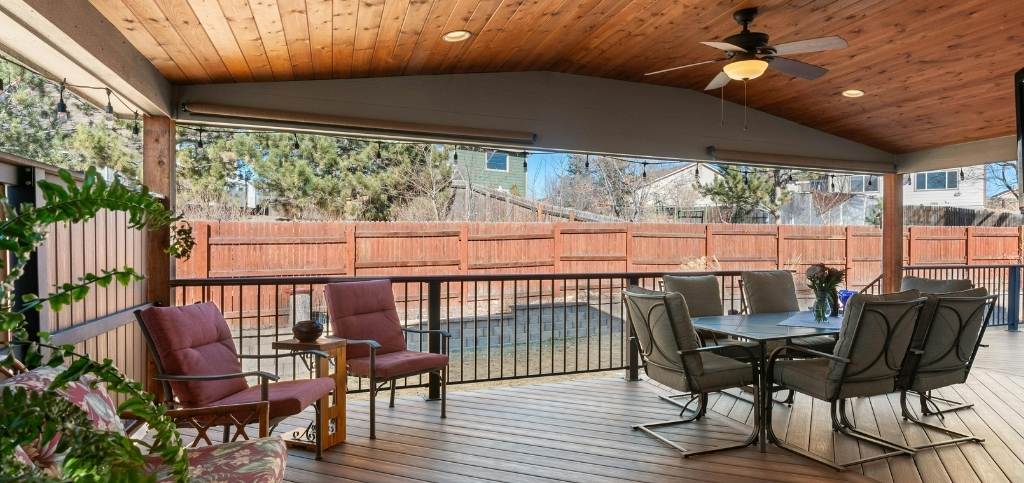 Deck Refinishing Holliston MA